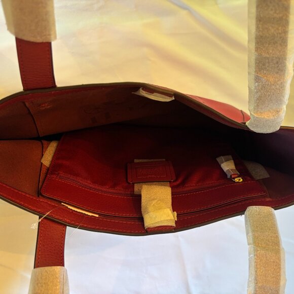 NEW! Coach Tote in Colorblock with Horse & Carriage - Bright Violet Rasbery Pink - Picture 8 of 9